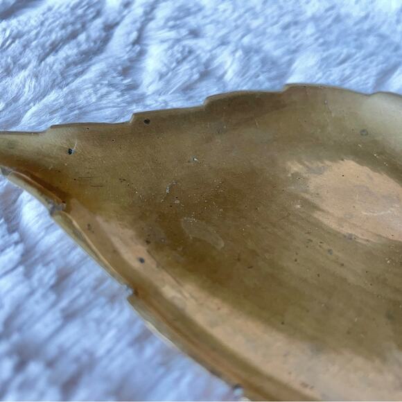 Small Vintage Indian Brass Dish - Picture 12 of 16